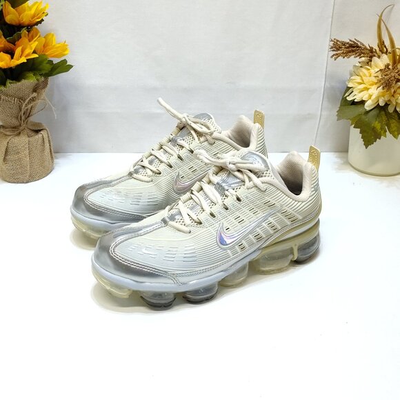 Nike VaporMax 360 "Cream" Athletic Sneakers CK2719-200 Iridescent Swoosh WMNS 10 - Picture 2 of 10